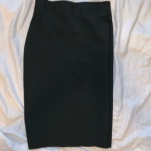 High-rise, Knee length black pencil skirt